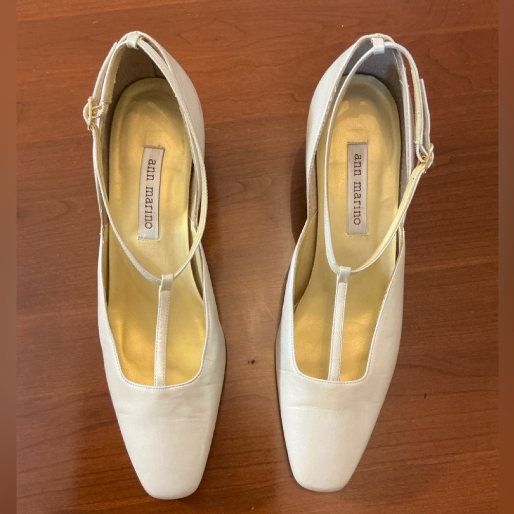 Ann Marino Ivory Leather T-Strap Heels Size 7 Vintage Block Heel